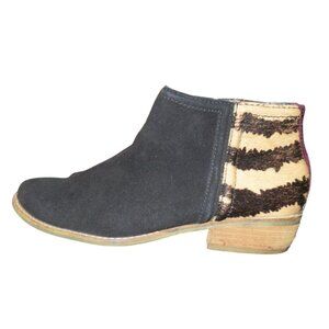 DOLCE VITA Italian Suede & Leather Ankle Boot Black with tiger striping Size 7.5